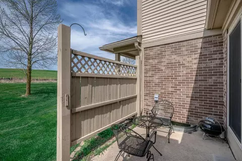 161 Commons Cir, Saline, MI 48176 photo 65