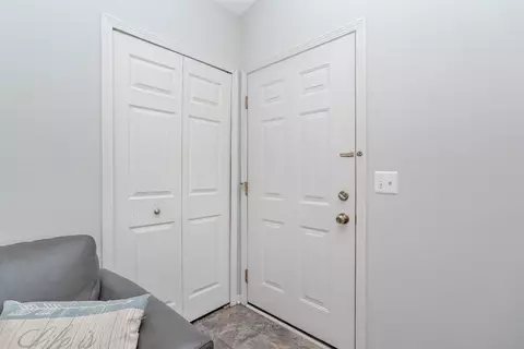 161 Commons Cir, Saline, MI 48176 photo 3