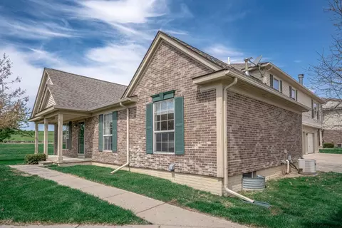 161 Commons Cir, Saline, MI 48176 photo 58