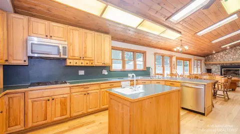 9240 Willow Rd, Saline, MI 48176 photo 10