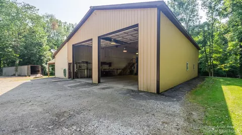 9240 Willow Rd, Saline, MI 48176 photo 33
