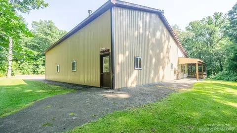 9240 Willow Rd, Saline, MI 48176 photo 32