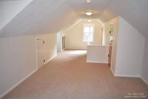 402 Outer Dr, Tecumseh, MI 49286 photo 18