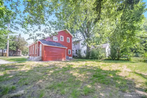 511 E Ganson St, Jackson, MI 49201 photo 4