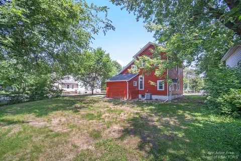 511 E Ganson St, Jackson, MI 49201 photo 3