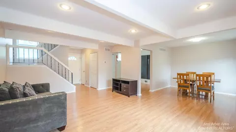 3473 Burbank, Ann Arbor, MI 48105 photo 14