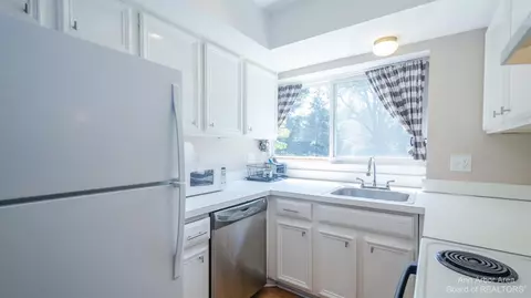 3473 Burbank, Ann Arbor, MI 48105 photo 24