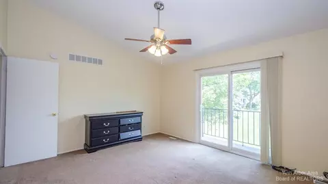 3473 Burbank, Ann Arbor, MI 48105 photo 36