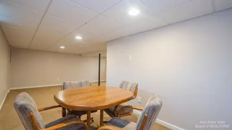 3473 Burbank, Ann Arbor, MI 48105 photo 46