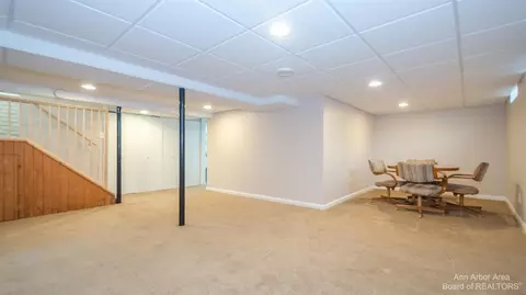 3473 Burbank, Ann Arbor, MI 48105 photo 45