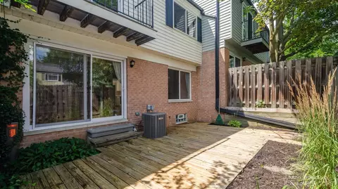 3473 Burbank, Ann Arbor, MI 48105 photo 7