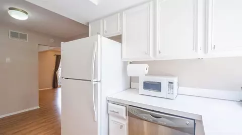 3473 Burbank, Ann Arbor, MI 48105 photo 25