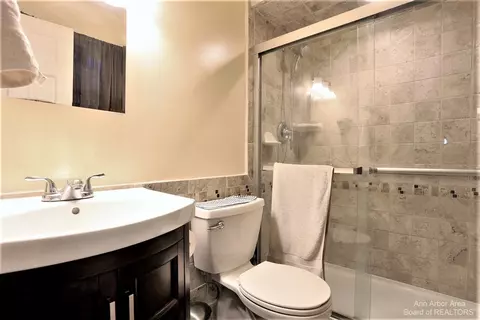 916 Red Mill Dr, Tecumseh, MI 49286 photo 26