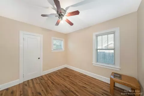 521 Saint Clair Ave, Jackson, MI 49202 photo 12