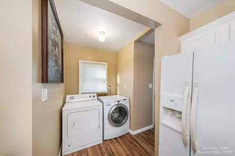 521 Saint Clair Ave, Jackson, MI 49202 photo 10