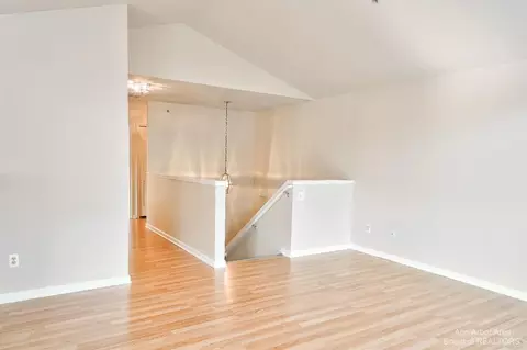28814 Cullen Dr #6, Romulus, MI 48174 photo 42