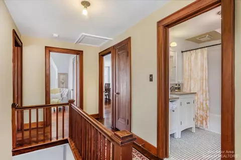 730 S Maple Rd, Ann Arbor, MI 48103 photo 11