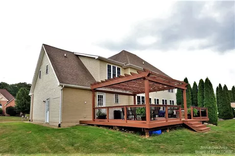 839 Stetson St, Tecumseh, MI 49286 photo 7