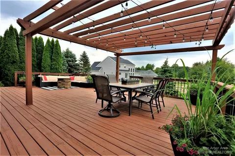 839 Stetson St, Tecumseh, MI 49286 photo 10