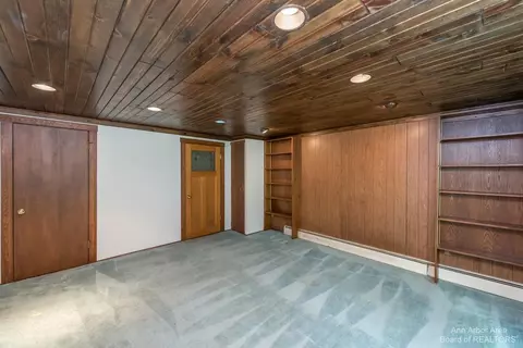 14 Ridgeway St, Ann Arbor, MI 48104 photo 57