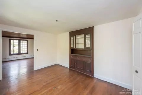 14 Ridgeway St, Ann Arbor, MI 48104 photo 8