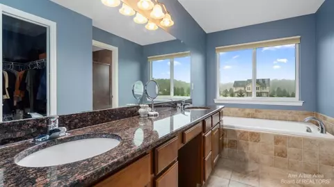 782 Silver Charm Dr, Saline, MI 48176 photo 51