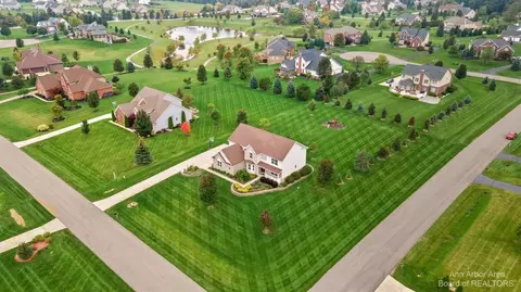 782 Silver Charm Dr, Saline, MI 48176 photo 65