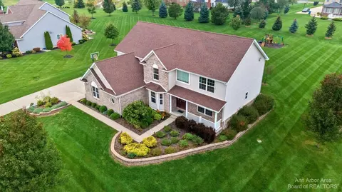 782 Silver Charm Dr, Saline, MI 48176 photo 7