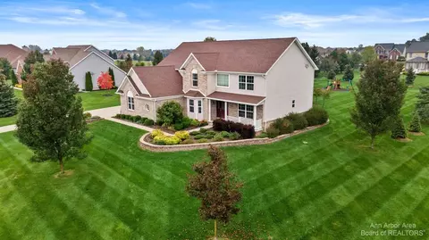 782 Silver Charm Dr, Saline, MI 48176 photo 2