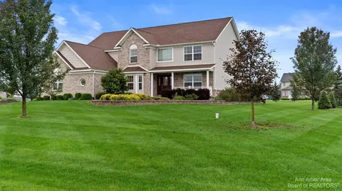 782 Silver Charm Dr, Saline, MI 48176 photo 1