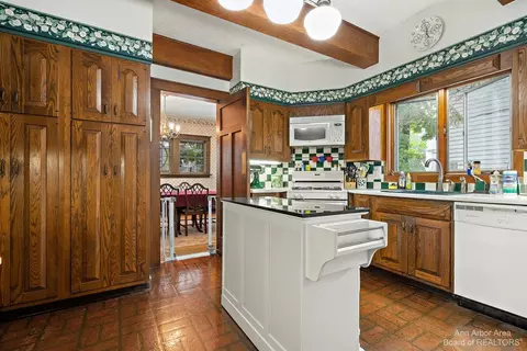 311 4th St, Jackson, MI 49201 photo 18