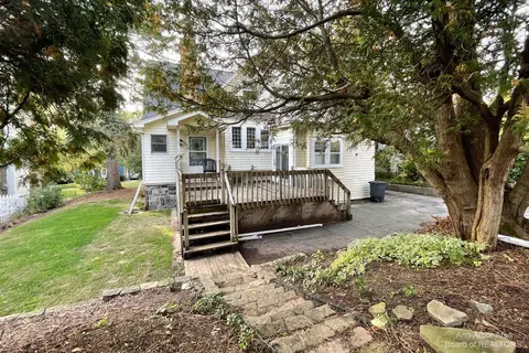311 4th St, Jackson, MI 49201 photo 49