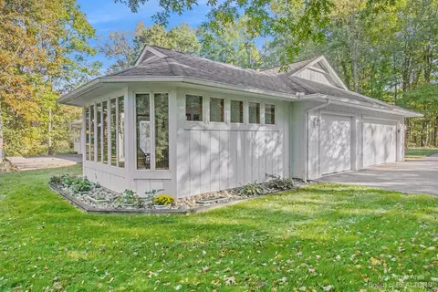 633 N Maxfield Rd, Brighton, MI 48114 photo 42