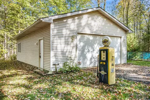 633 N Maxfield Rd, Brighton, MI 48114 photo 37