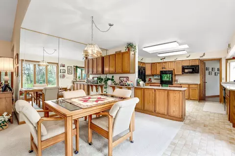 633 N Maxfield Rd, Brighton, MI 48114 photo 14