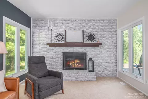 5100 Hellner Rd, Ann Arbor, MI 48105 photo 5