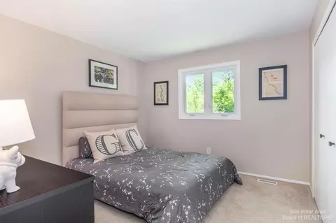 5100 Hellner Rd, Ann Arbor, MI 48105 photo 22