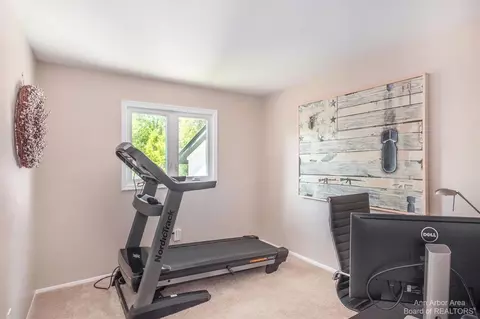 5100 Hellner Rd, Ann Arbor, MI 48105 photo 24