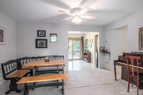 8319 Huron River Dr, Dexter, MI 48130 photo 9