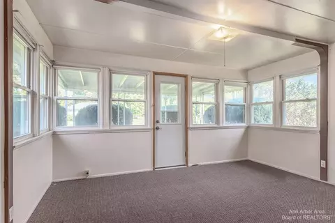 8319 Huron River Dr, Dexter, MI 48130 photo 39
