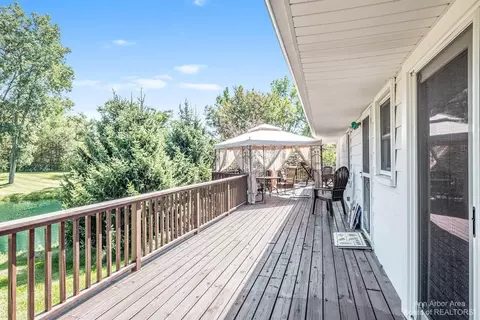 8319 Huron River Dr, Dexter, MI 48130 photo 30