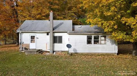 485 Ballard Rd, Jackson, MI 49201 photo 21