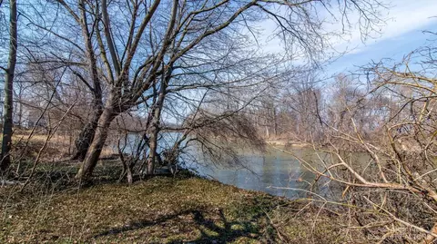 5976 S Custer Rd, Monroe, MI 48161 photo 16