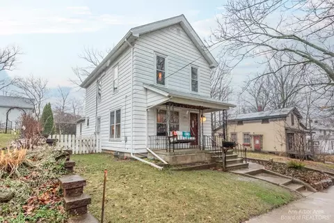 616 3rd St, Ann Arbor, MI 48103 photo 39
