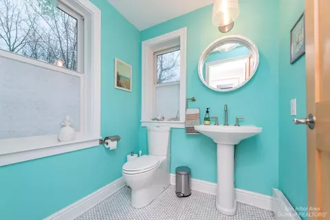 616 3rd St, Ann Arbor, MI 48103 photo 17