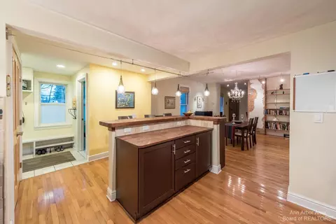 616 3rd St, Ann Arbor, MI 48103 photo 10