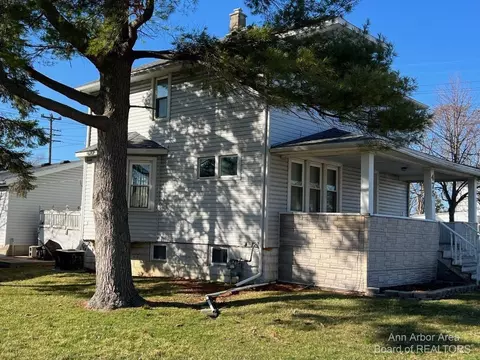 475 Arbor Ave, Monroe, MI 48162 photo 2