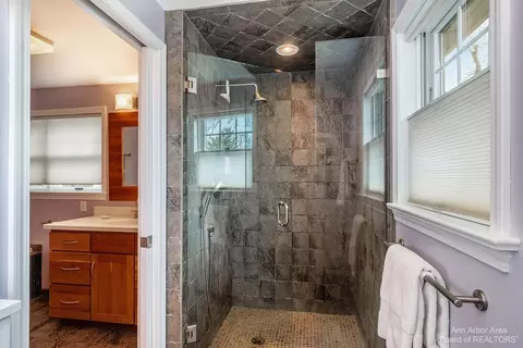 1611 Morton Ave, Ann Arbor, MI 48104 photo 42