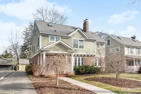 1611 Morton Ave, Ann Arbor, MI 48104 photo 3