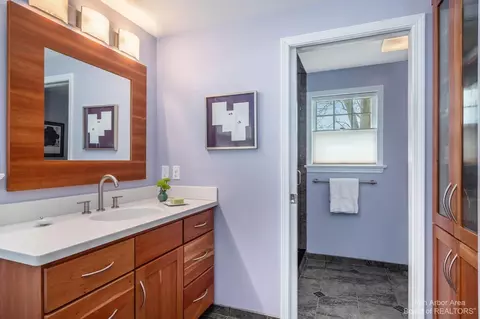 1611 Morton Ave, Ann Arbor, MI 48104 photo 41